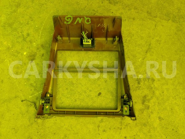 Консоль магнитофона Nissan Bluebird Sylphy 