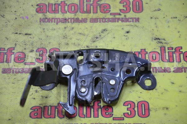 Замок капота Nissan Almera 