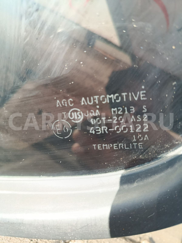 Форточка двери задней левой Suzuki SX4 2004-2016 Suzuki SX4 оригинальный номер 8455675KA0