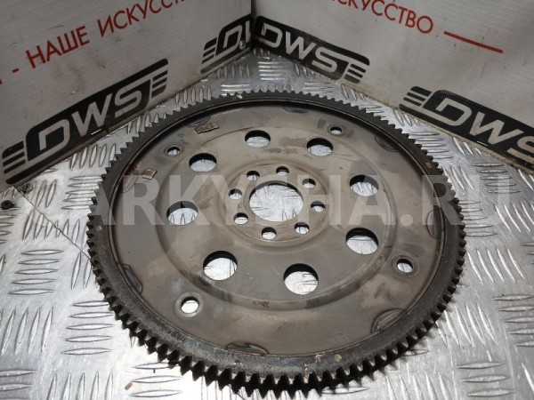 Маховик Nissan Bluebird 