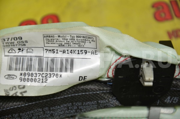 Подушка безопасности боковая (шторка) Ford Focus 