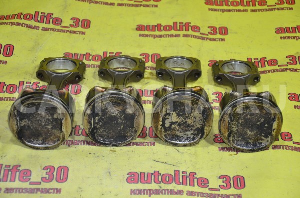 Поршень с шатуном Nissan Dualis 