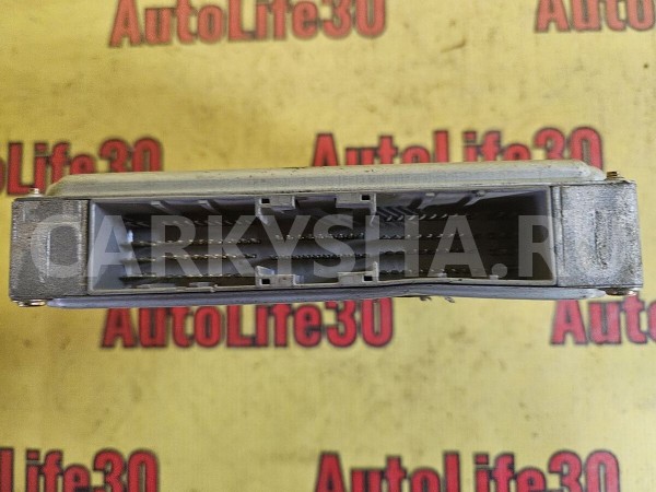 Блок управления двигателем Nissan Cefiro 