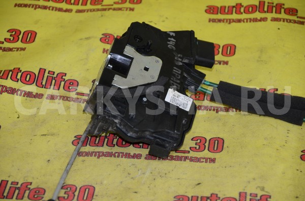 Замок двери задней правой Kia Soul 