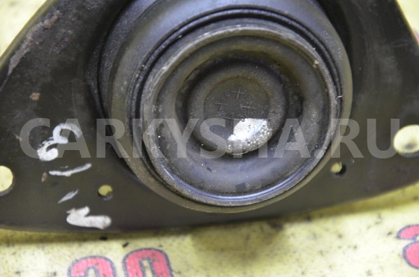 Опора двигателя правая Kia Cee'd 