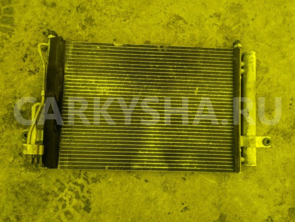 Радиатор кондиционера Hyundai Getz 