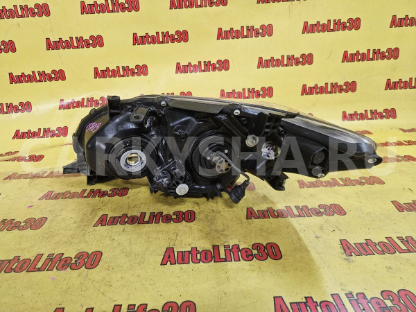 Фара Toyota Corolla оригинальный номер NONAME