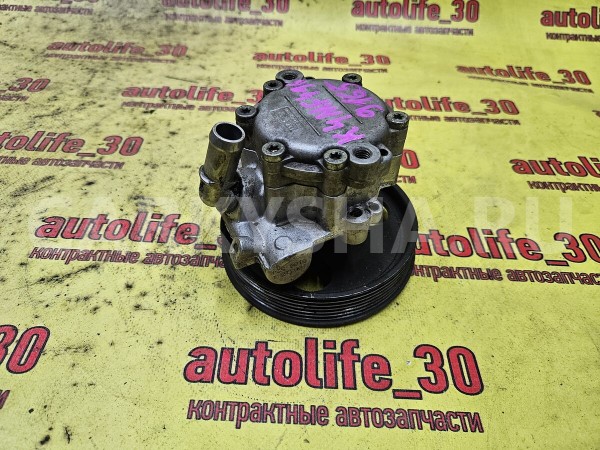 Насос ГУР Nissan Almera 