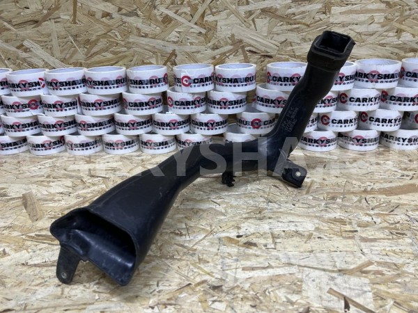 Воздухозаборник Toyota Highlander II (U40) оригинальный номер 17751-31200