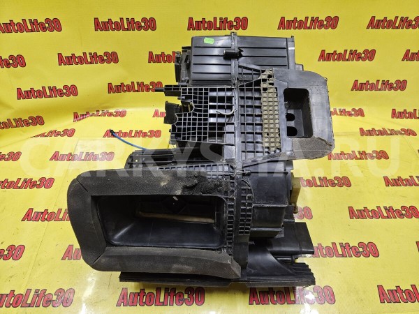 Корпус отопителя Renault Duster 