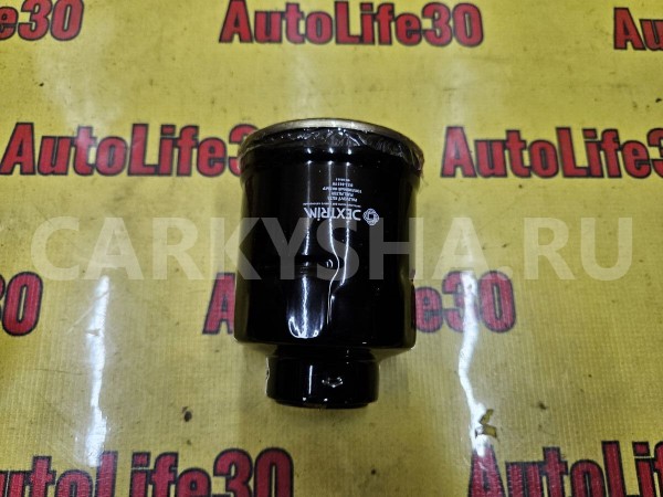 Фильтр топливный Toyota Auris 