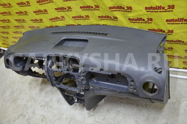 Торпедо Nissan Almera 