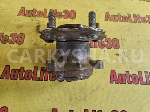 Ступица задняя Nissan Juke 