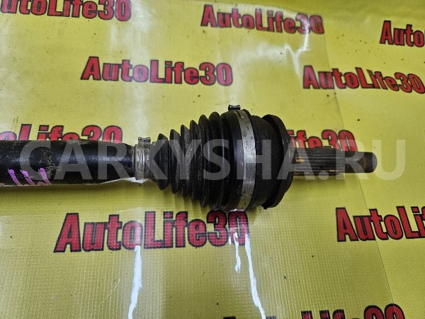 Полуось (привод в сборе) Toyota Auris 