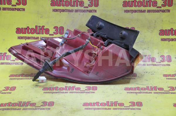 Фонарь задний правый Kia Cee'd 