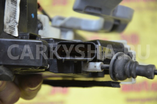 Замок двери задней правой Kia Cee'd 