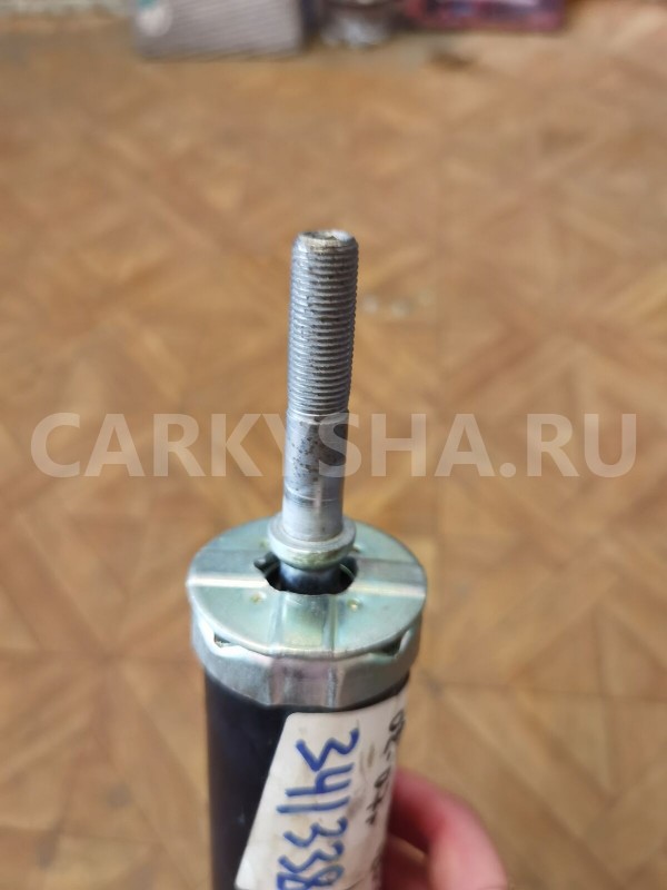 Амортизатор задний Toyota Corolla 