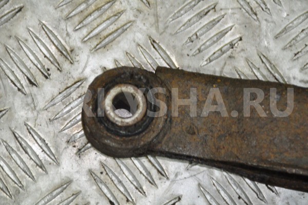 Рычаг задний поперечный Nissan Qashqai 