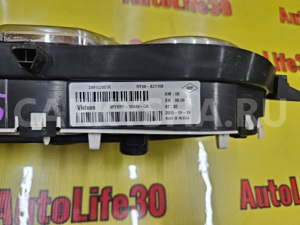 Панель приборов Renault Duster 