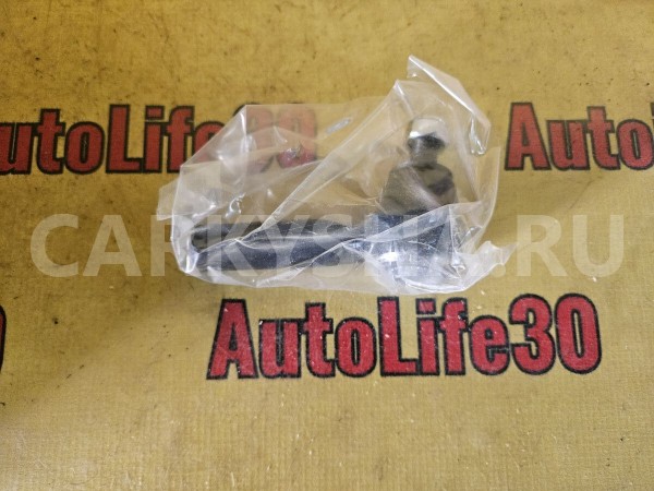 Наконечник рулевой Nissan Primera 