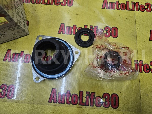 Пыльник ШРУСа Renault Logan 