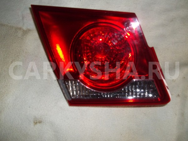 Фонарь задний левый внутренний Chevrolet Cruze I Рестайлинг Хэтчбек 5 дв. 