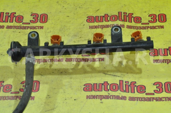 Форсунка инжекторная электрическая Toyota Vitz 