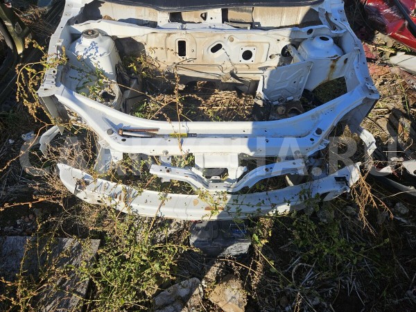 Панель передняя Nissan Almera 