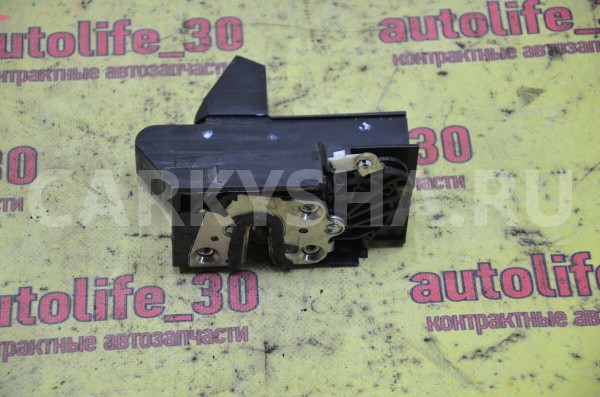 Замок двери передней правой Renault Sandero 