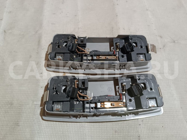 Плафон салонный Mazda 6 оригинальный номер GJ6A6997077