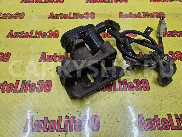 Суппорт тормозной задний левый Kia Cee'd 