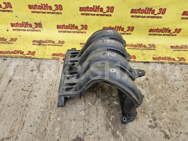 Коллектор впускной Nissan March 