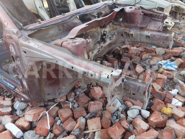 Лонжерон передний правый Volvo S40 