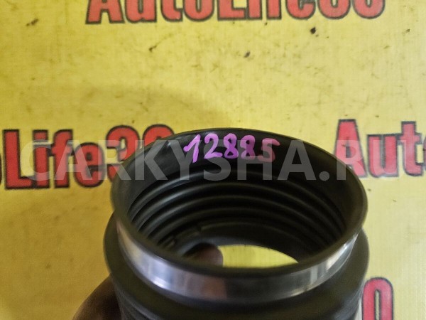 Патрубок воздушного фильтра Volvo S40 