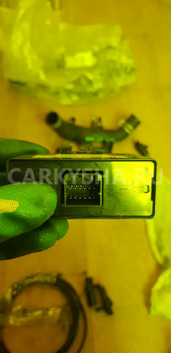 Электронный блок Toyota Caldina 