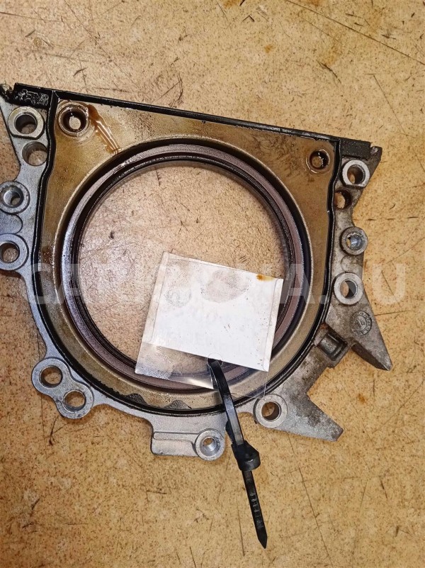 Название детали Крышка коленвала задняя Модель Volkswagen Touran 2003-2010 Volkswagen Touran оригинальный номер 036103171B