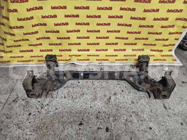 Балка задняя Nissan Juke 