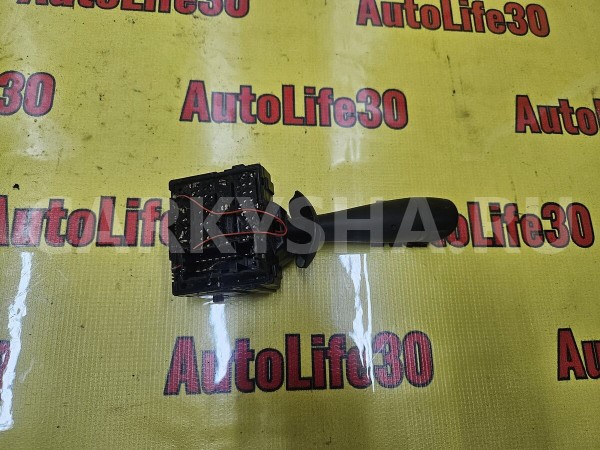 Переключатель подрулевой Renault Duster 