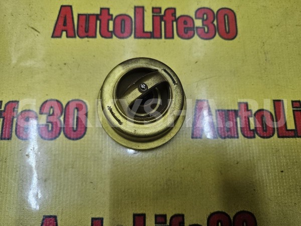 Термостат Toyota Land Cruiser 