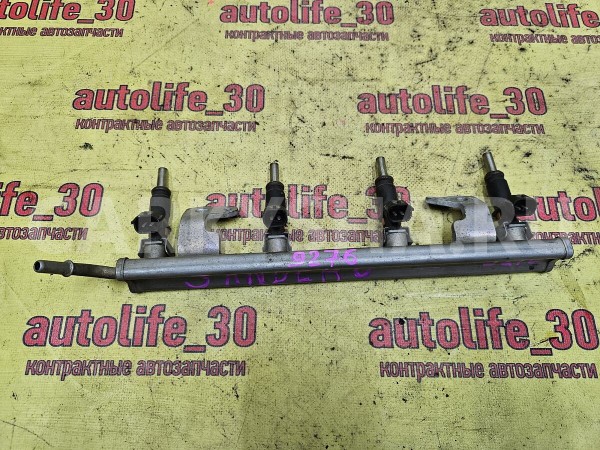 Рейка топливная (рампа) Renault Sandero 