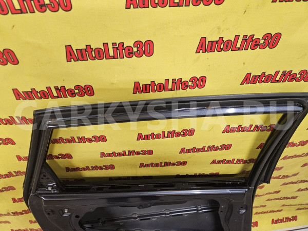 Дверь задняя левая Kia Cee'd оригинальный номер 770031H000