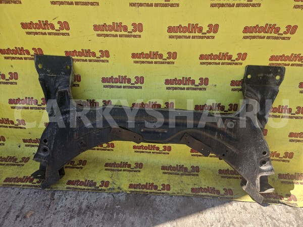 Балка передняя поперечная Land Rover Freelander 