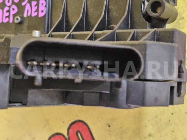 Замок двери передней левой Ford Focus 