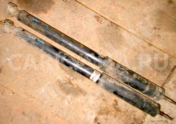 Амортизаторы задние газовые Mercedes-Benz C-klasse II (W203) Рестайлинг Седан оригинальный номер A2033261500 A2033263600 A 203 326 15 00 A 203 326 36 00