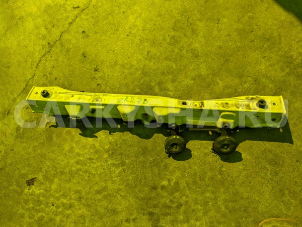 Планка телевизора Toyota Noah 