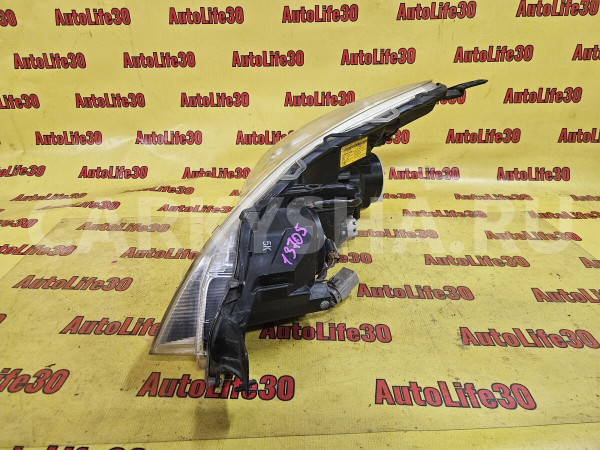 Фара правая Subaru Legacy оригинальный номер 84001AJ100