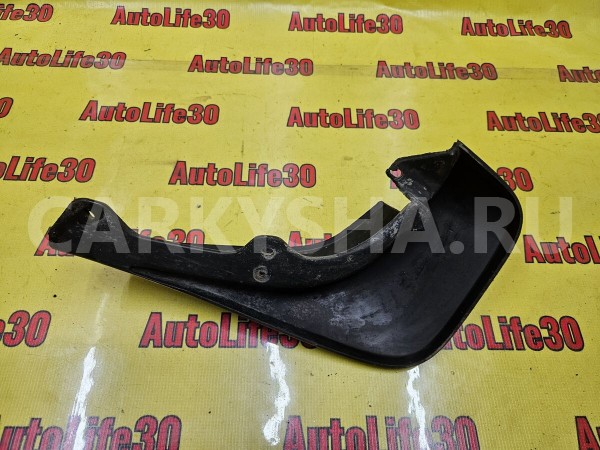 Брызговик передний правый Land Rover Freelander 