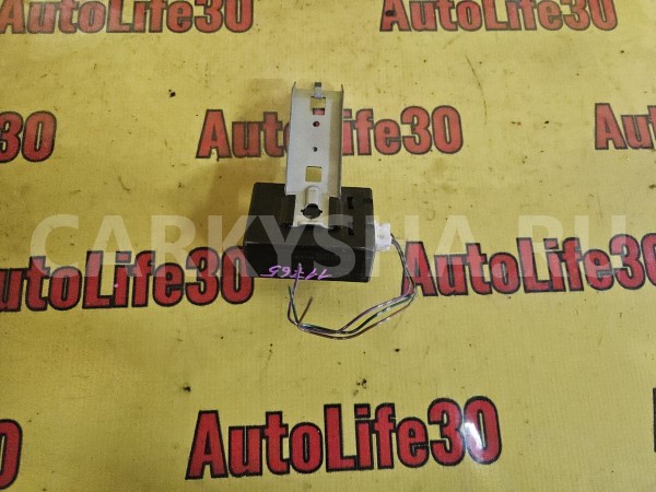 Блок управления центральным замком Nissan Juke 