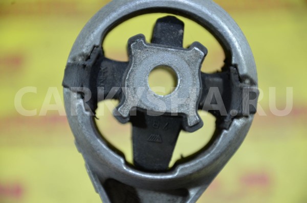 Опора двигателя задняя Nissan Qashqai 