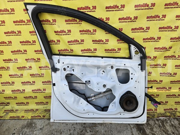 Дверь передняя левая Chevrolet Cruze 